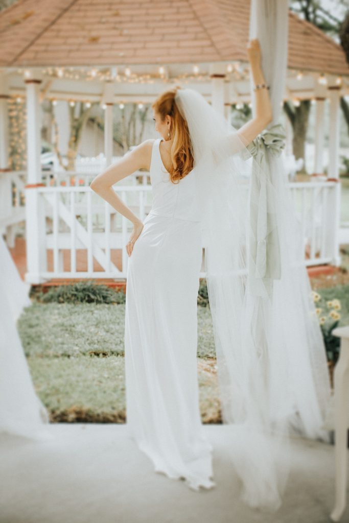 wedding dress back