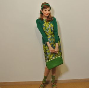 Monochrome Vintage Outfit in Green